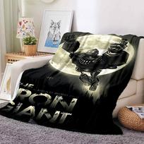 1pc The Iron Giant Flannel Throw Blanket - HD Printed Lightweight Soft Warm All-Season Blanket for Sofa, Bed, Travel145 130cmx150cm