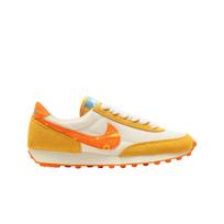(w) Nike Daybreak Magma Orange 225