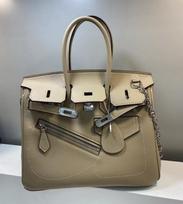 Swift Odinė 25 Parodija Minkštas Viršus Karvės Oda Punk Grandinė Platininė Rankinė (J17-25BK) 25cm