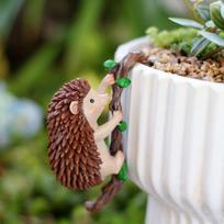Hedgehog Figurine Hanging Ornament Rustic Vase Terrarium Home Decorations Plant Pot Hanger