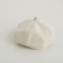 Childrens Beret Hat With Breathable Rattan Material For Autumn And Winter Wear For Boys And Girls smėlis