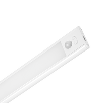 LED apšvietimas // Šviestuvai iš naujų pristatymų // Lampa Led z sensorem światła i ruchu