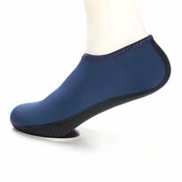 Produktai namams ir sodui // Įvairūs namų ir buities priedai // DA407A Skarpetki buty do wody 40-42       granatowy