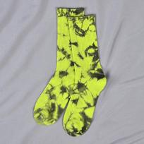 Unisex Tie-Dye High-Top Socks: Autumn/Winter Skateboard Style, Long-Tube Fashion for Couples One Size ryškiai geltona spalva
