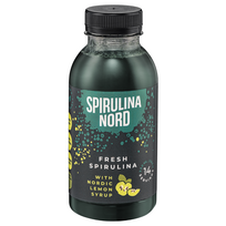 Šviežia spirulina su svarainių sirupu