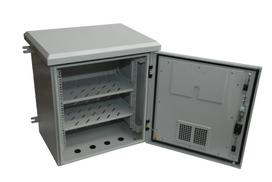 IP56 18U 19" lauko spinta, 600x600x990 mm, 2 ventiliatoriai, termostatas, IP56, IK09, maks. svoris 4