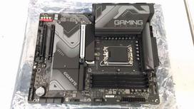 SALE OUT. Gigabyte Z790 GAMING X 1.0 M/B | Processor family Intel | Processor socket  LGA1700 | DDR5 DIMM | Memory slots 4 | Supported hard disk drive interfaces \tSATA