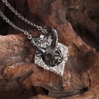 Dark Gothic Skull Horn Pendant Girls Punk Trend Necklace Ladies Birthday Gift Exquisite Jewelry sidabras
