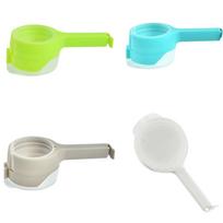 4 pcs Pour Spout Bag Sealer Clips Plastic Snack Bag Sealer  Pantry Organization 4Pcs StyleA