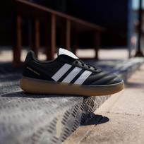 adidas Barreda Mundial Black White Gum 42.5