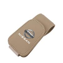 Car Sunglasses Holder Magnetic Leather Clip Card Holder For Nissan sentra Serena maxima Versa Micra rogue tiida x-trail NV200 smėlis
