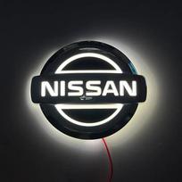 5D Led Light Car Rear Logo Emblem 10.6cm 11.7cm Badge for Nissan Sylphy N7 Qashqai Teana Note Navara Juke Patrol X-trail Murano 10.6 X 9.0cm balta