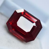 Reb Ruby Gemstone 36.55 Ct Natural Top-Quality Emerald Cut Certified Stone 16.8 mm approx. raudona