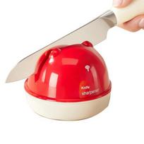Cute Bear-Shaped Knife Sharpener Stable Vacuum Suction Cup Knife Sharpener Tungsten Steel Whetstone Easy to Store Kitchen Tool raudona