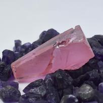 CERTIFIED 169.56 Ct Raw Rough Natural Pink Zircon Uncut Huge Loose Gemstone 50.3 mm approx rožinė