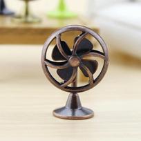 112 Creative Scale Dollhouse Electric Fan Vintage Retro Doll Fan Furniture Iron Frame Living Scene Mini Fan Model Girls Gift