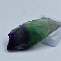 Raw Uncut Multi Color 74 Carat Natural Fluorite CERTIFIED Loose Rough Gemstone 49.0 mm approx įvairiaspalvis