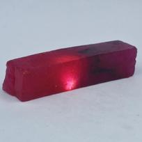 295.45 Ct Natural Raw Uncut CERTIFIED Red Ruby Rough UnCut Loose Gemstone 75.8 mm approx. raudona