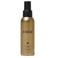 Plaukų lakas su šviesinančiu efektu ir apsauga nuo saulės, suteikiantis visai šukuosenai stiliaus ir dinamiškumo. 120 ml