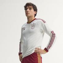 Adidas Ispanija 26 Išvykos Autentiški Ilgomis Rankovėmis Marškinėliai 'Off White' M