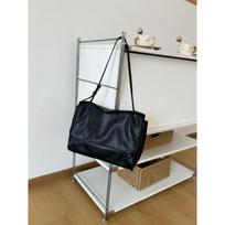 First layer vegetable tanned cowhide flip mail carrier bag retro soft leather shoulder large capacity commuter women's bag simple and versatile trend 29*10*23cm juoda