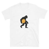 Bitcoin Bigfoot Dark Crypto Trader Gift Tee 2XL