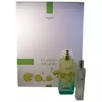 Moteriški kvepalai, „Hermes Un Jardin Sur Le Nil“ dovanų rinkinys: EDT 100 ml ir miniatiūra „Hermes Un Jardin Sur Le Nil“ EDT 15 ml, 115 ml