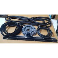 Durų langų apdailos moldingo sandarinimo tarpinės, „Wisker“ komplektas Suzuki Samurai SJ410 SJ413-OEM