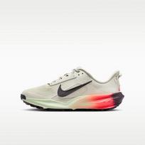 Nike ACG PEGASUS TRAIL Low top Kids' Running Shoes Beige Kids' 37.5