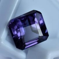 Color-Changing Alexandrite GIR CERTIFIED 13.20 Ct Natural Loose Gemstone Square. 12.2 mm approx violetinė