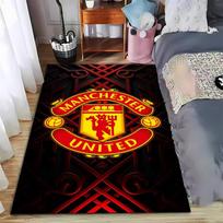 Manchester United logotipas kilimas, raudonas ir juodas futbolo gerbėjo dekoras kilimas  Tinka naudoti kaip neslystantis kilimėlis svetainės, miegamojo, sofų 40x60cm( 15x23in )
