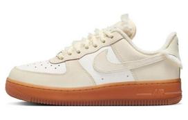 Nike Wmns Air Force 1 '07 LX 'Sail Gum Faux Fur' 35.5