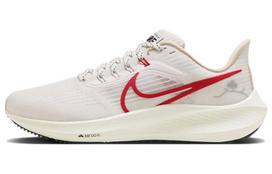 Nike Wmns Air Zoom Pegasus 39 'Lunar New Year' 38