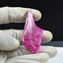 Zircon 155.60 Ct Natural Pink Uncut Rough Rough Zircon Loose Gemstone CERTIFIED 61.2 mm approx rožinė