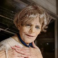 Short hair, blue eyes, grandma latex mask One size fits all adults smėlis