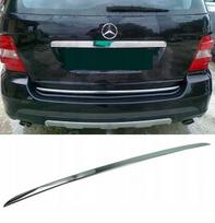 Mercedes Ml M Klasė W164 - Chromuota Juostelė Ant Bagažinės Dangčio
