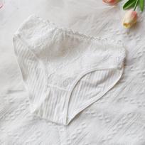 Sexy Hollow Women's Underwear Made of Pure Lingerie Cotton Lace Triangle for Girls In Plus Size Panties M balta