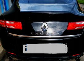 Renault Laguna III Coupé - Chromuota juosta ant bagažinės dangčio