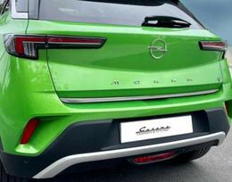 Opel Mokka II Mokka-E 2020+ Chromuota juosta ant bagažinės dangčio