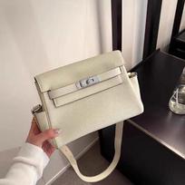 Užsienio nauja krepšys karvės odos Kelli messenger krepšys daugiafunkcinis crossbody per petį vieno peties aukštos kokybės pojūtis universalus tekstūros krepšys moterims 24CM balta