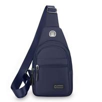 Adjustable shoulder strap, zipper closure, lightweight messenger bag, suitable for daily use, and can also be used as a chest ba tamsiai mėlyna spalva