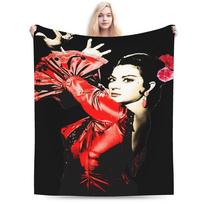 Lola Flores Throw Blanket Cozy Funny Blanket  For Outdoor Travel Flannel Bedspread Bed Cover 75x90cm