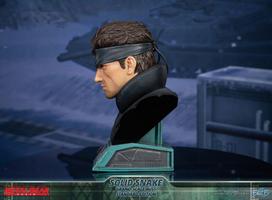 Kompiuterinis žaidimas Metal Gear Solid (Solid Snake Grand-Scale Bust) RESIN Statue