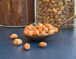 Ekologiški žemės riešutai su luobele - 400g