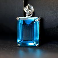 SERTIFIKUOTAS natūralus mėlynas safyras pakabukas 925 svarų sterlingų sidabras Smaragdo akmuo 58 ct 37.5 mm approx mėlyna