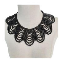 Faux Pearl Bib Necklace Hollow Design Bib Choker Necklace Beaded Shawl Collar for Women Weddings Cocktail Parties juoda