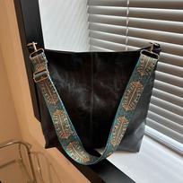 Vintage Solid Color Women Fashi Shoulder Sling Bag High-Capacity Simple Wide Strap Bucket Crossbody Bag
