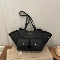High-quality French Winged Handbag Vintage Dumpling Bag Multi-pocket Perforated Shoulder Bag Magnetic Large-capacity Tote Bag juoda