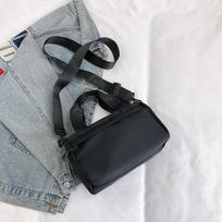 Chic Women's Nylon Crossbody Bag - Sleek Small Square Shoulder Handbag with Adjustable Strap, Zip Closure Casual Urban Style, Small Crossbody Bag juoda