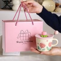 Creative Coffee Mug with Tulip Flower Design Ceramic Cup for Women Aesthetic Ins Style Breakfast Cup 301-400ml